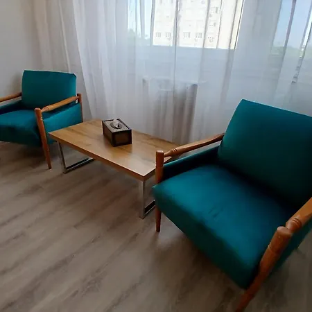 Yvette Apartament Segedyn